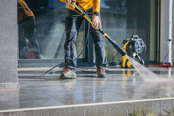 Why Choose Our Certified Pressure Washing Experts for Your Project Needs in Madeira Beach, FL?